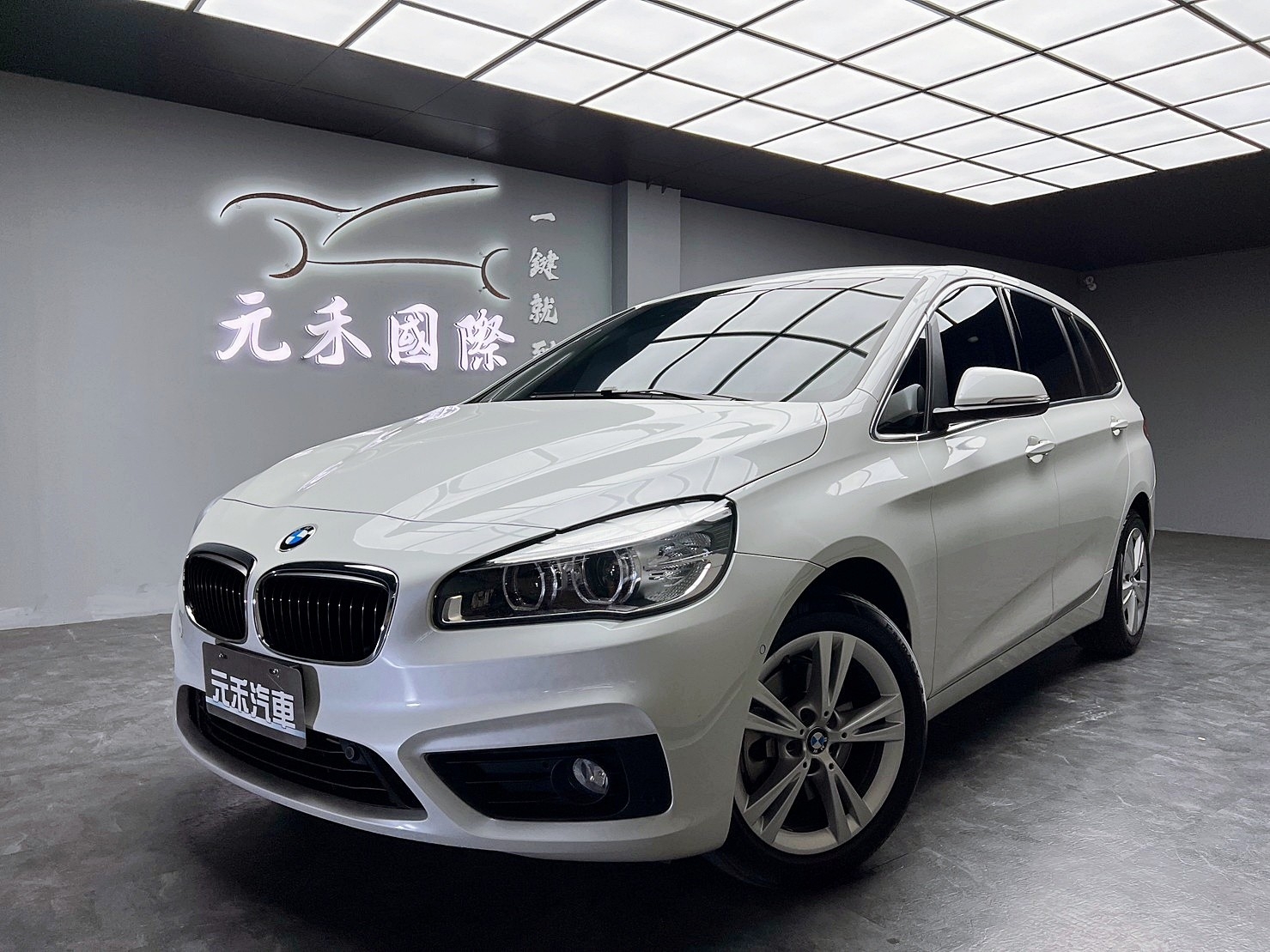 BMW 218d 2016