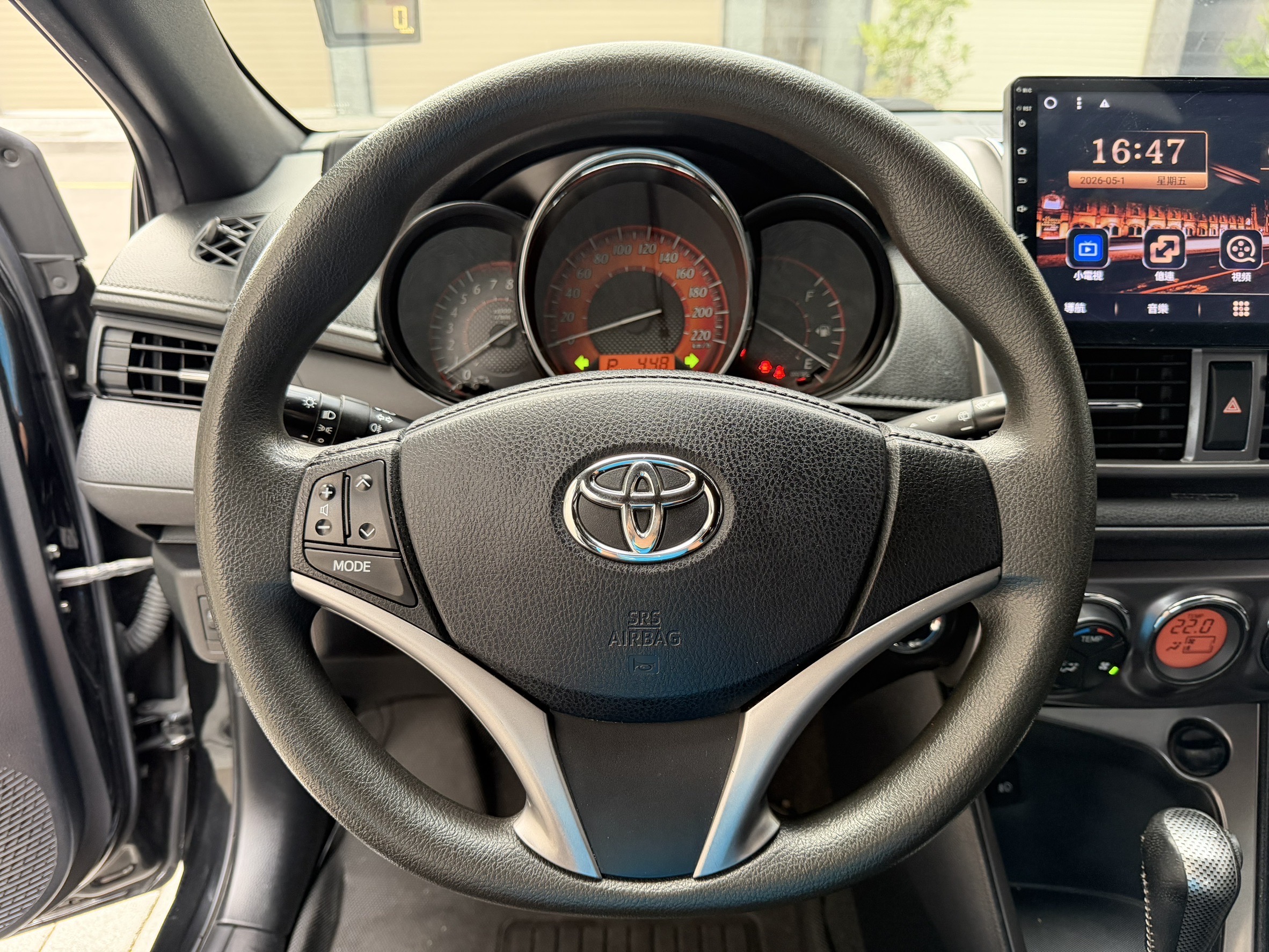 2014年 YARIS 豪華IKEY版 