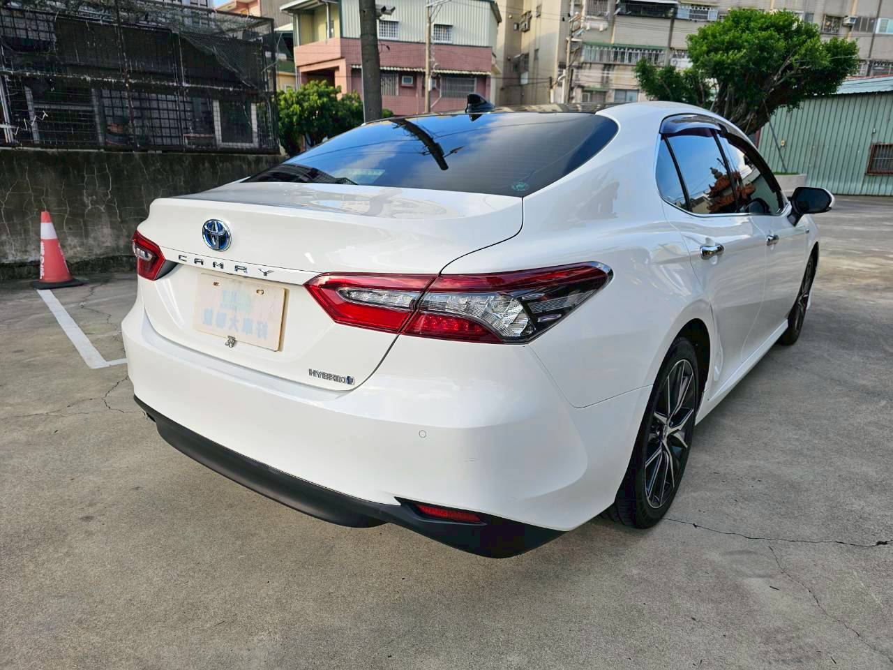 2022年 CAMRY 油電旗艦頂配