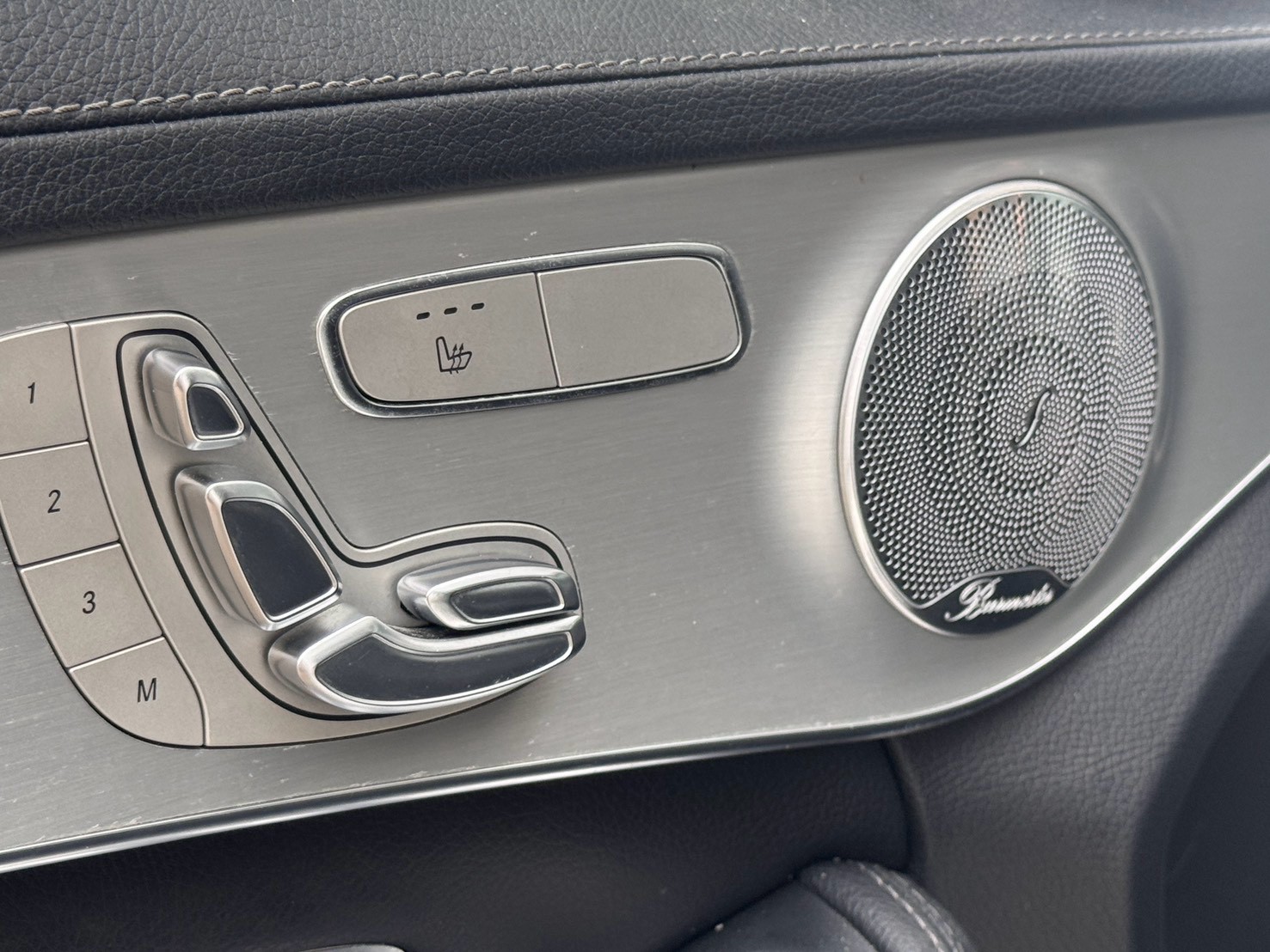 2015年w205 C300 AMG