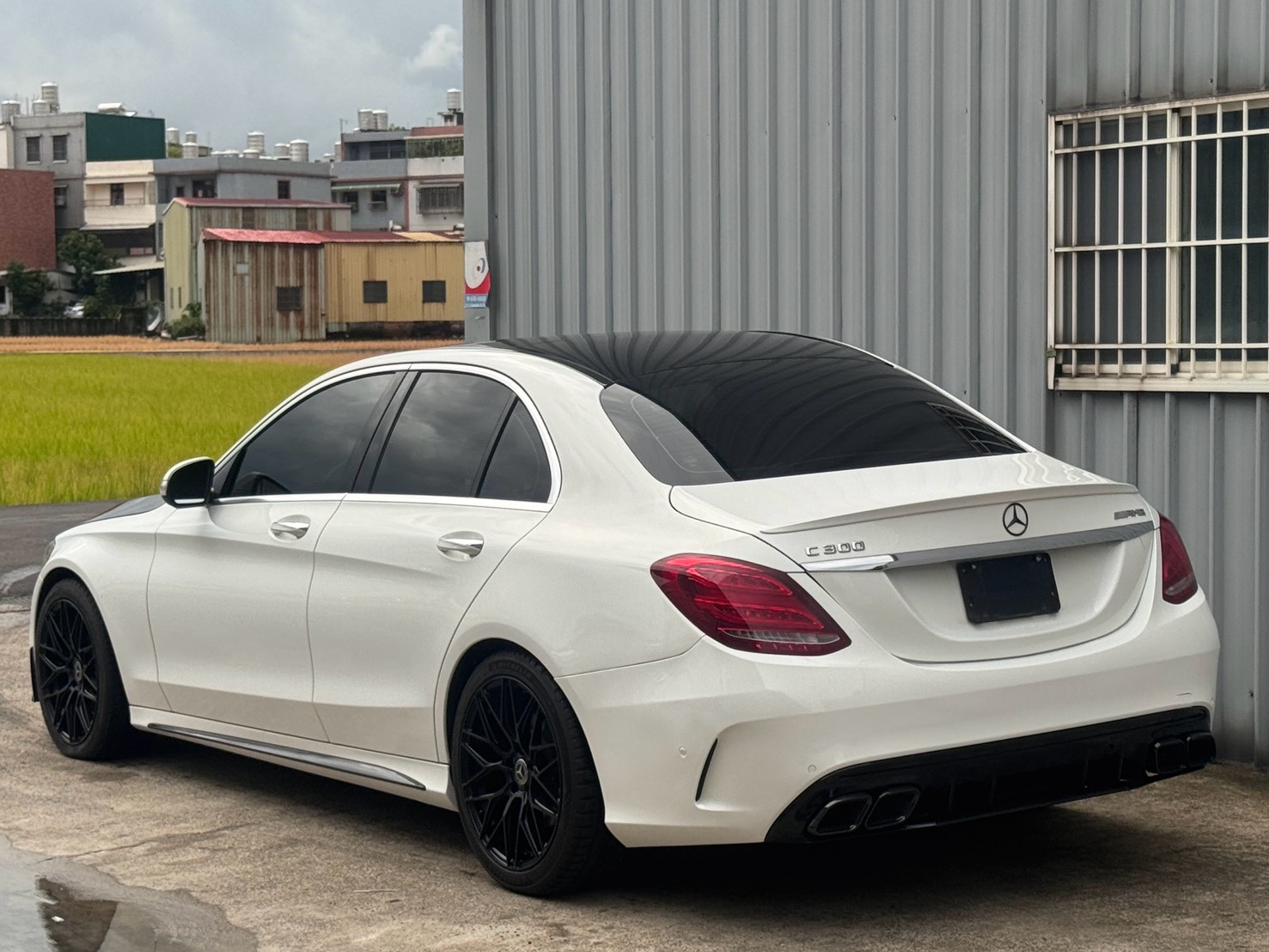 2015年w205 C300 AMG